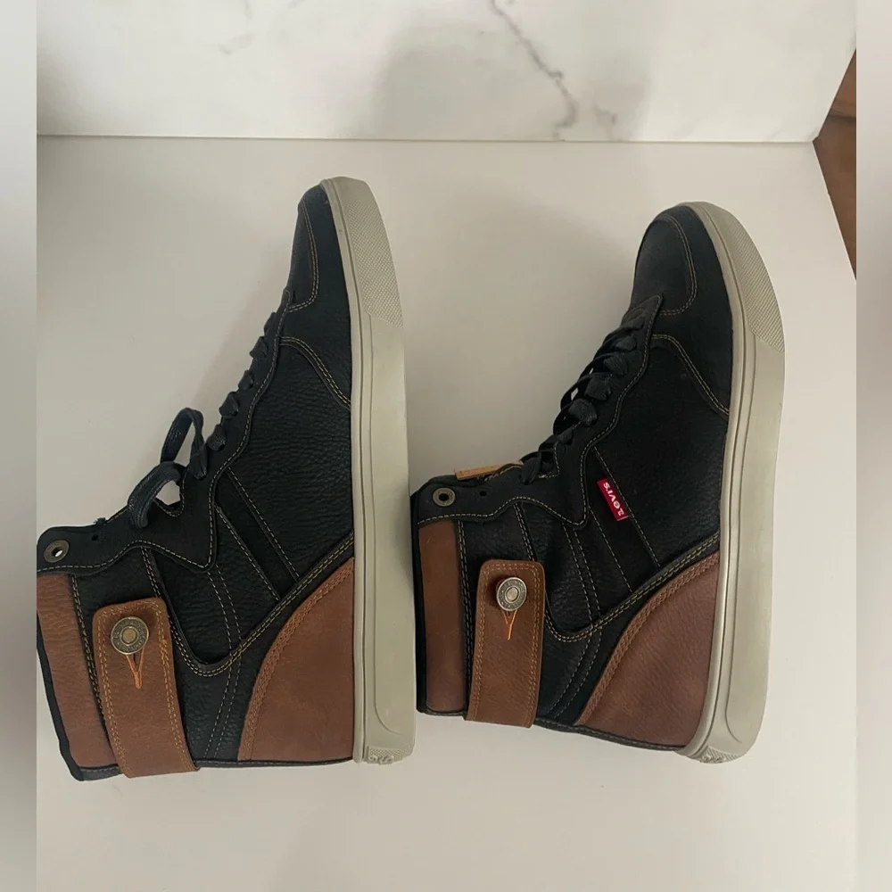 Levi's Men's Black and Tan Sneakers Jeffrey Hi 501 Core high-top sneakers sz 13